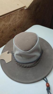 Soaka hat, sand