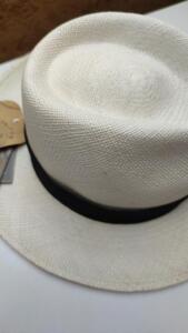 2. sortering. Scippis, Classic Panama Hat, natur i 100% Paja Toquilla strå med sort hattebånd